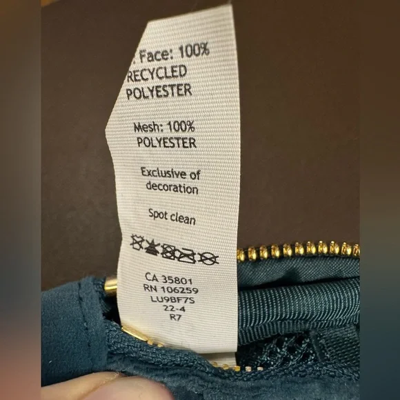 NWOT Lululemon Green Jasper Velour Belt Bag 1L - Unisex - Picture 4 of 8